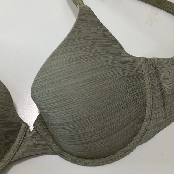 Victoria’s Secret uplift semi Demi army green wired bra size 34C EUC - Picture 14 of 15